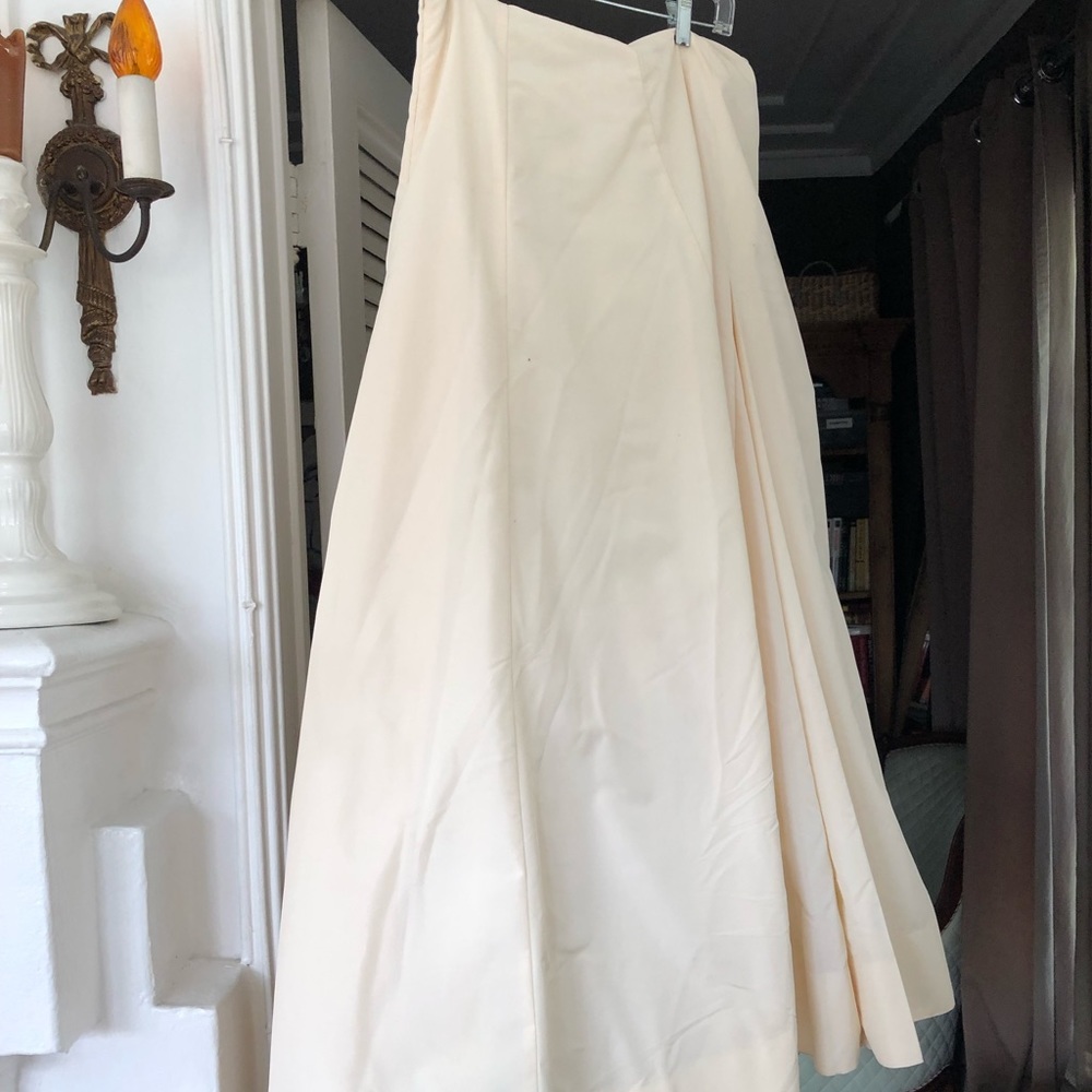 Issac Mizrahi formal full silk skirt - Picture 3 of 6